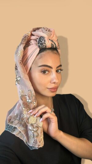 מטפחת רקומה LÉONA ורודה